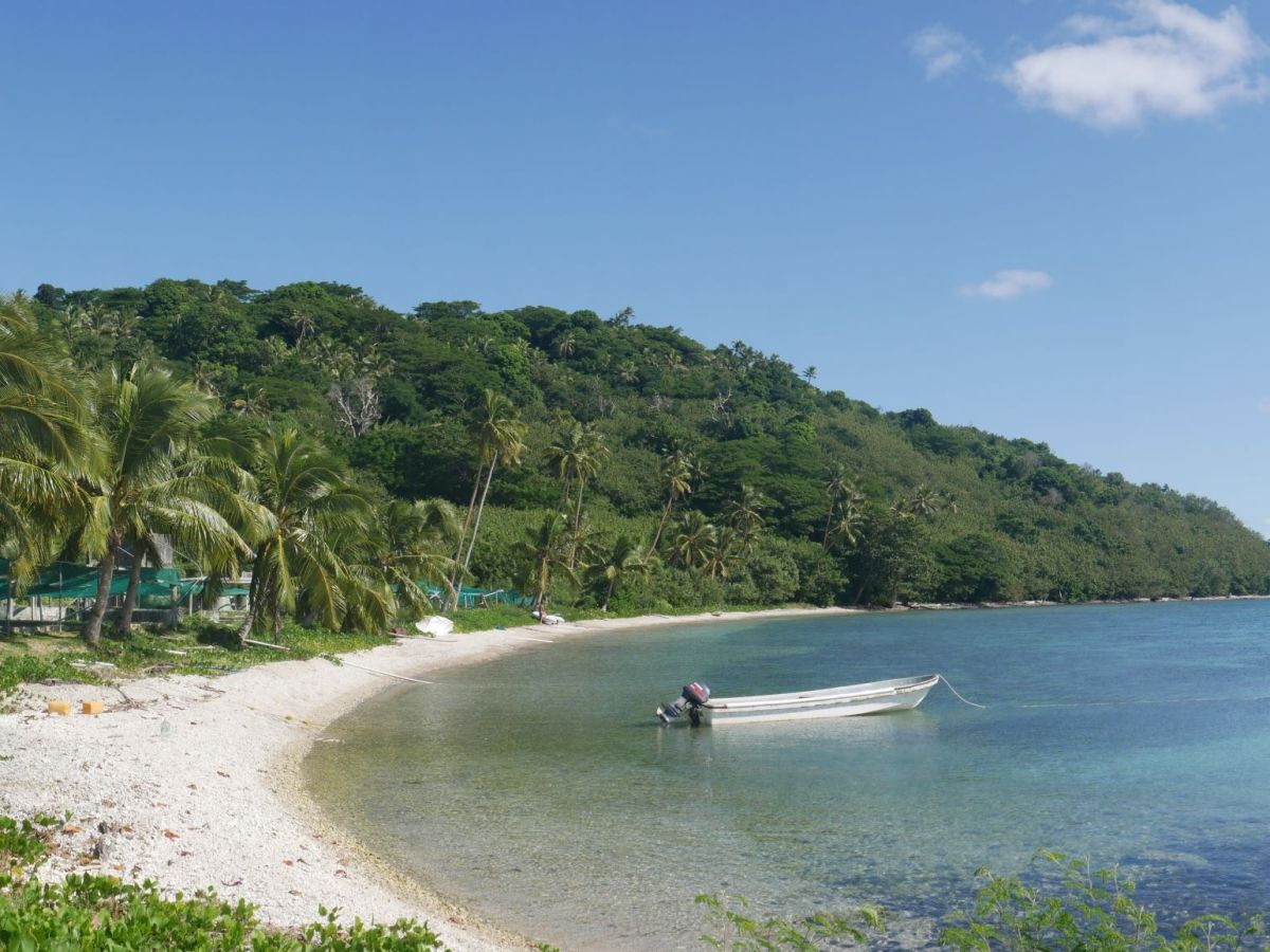 Makogai: a night at the village