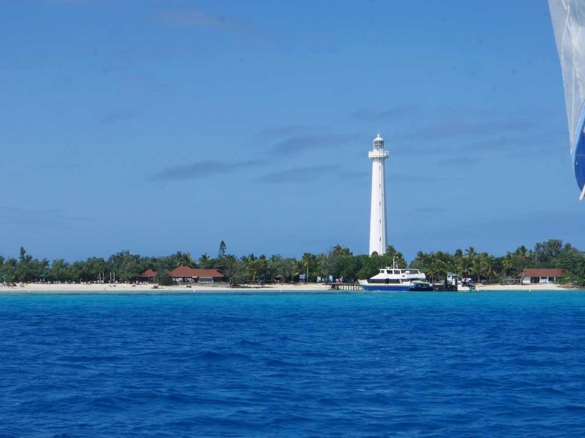 New Cal: Sunday at Amédée